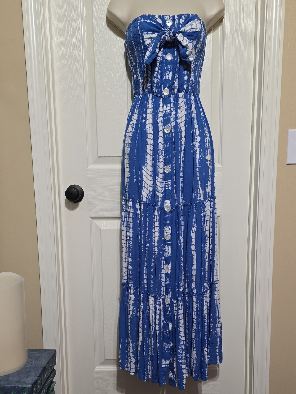 blue island Blue and White Strapless Tie-Dye Maxi Dress with Front Buttons